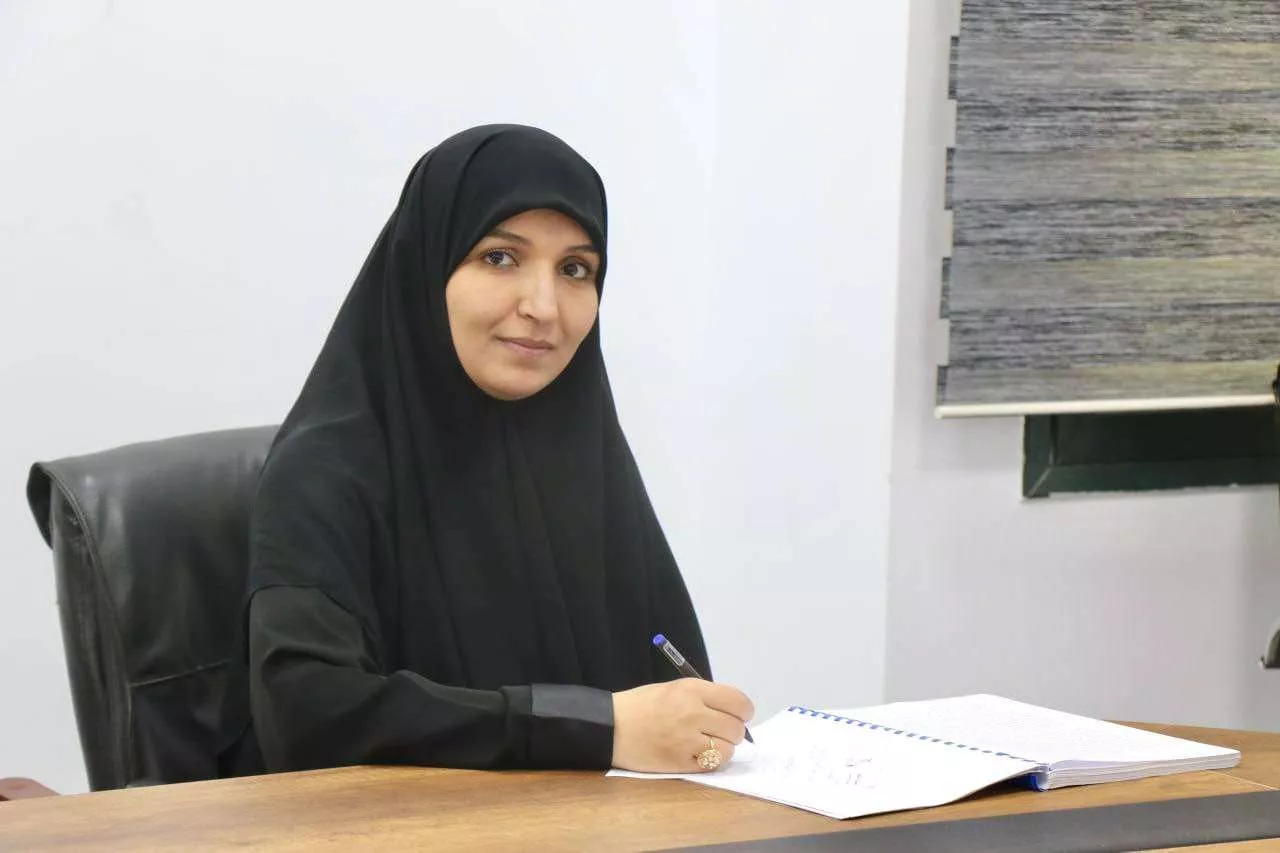مدرسة العلوم الإنسانية تُجيز رسالة ماجستير المعنونه بــ