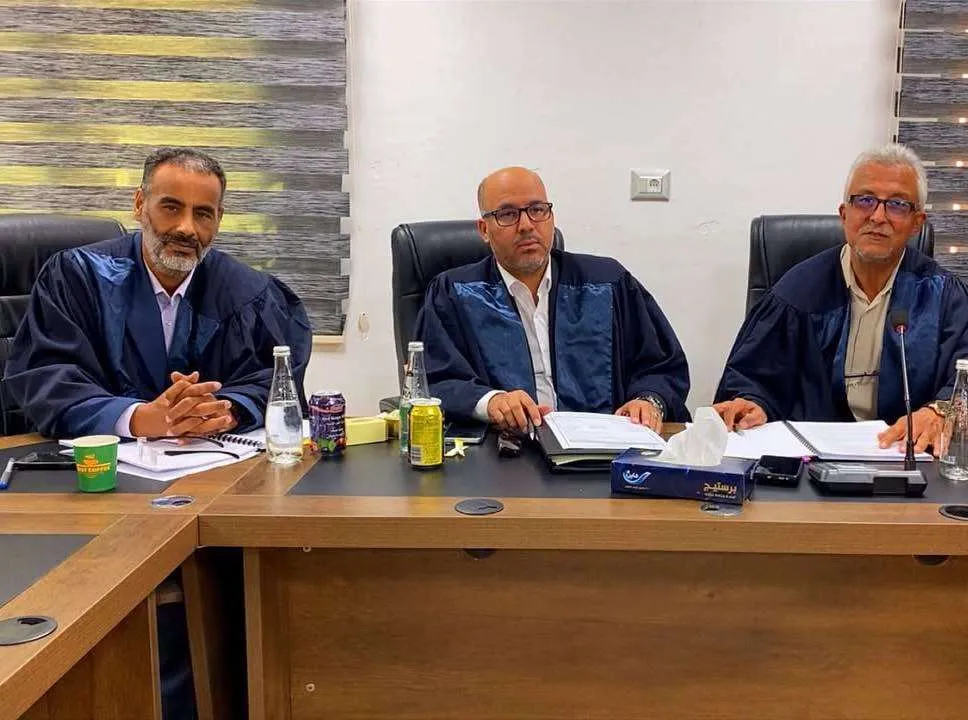 مدرسة العلوم الاساسية  تُجيز رسالة ماجستير المعنونه بــ