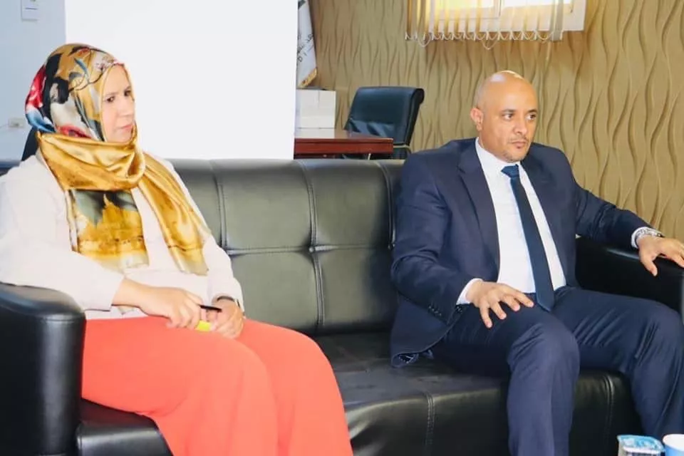 لقاء عمل يجمع مسؤولين من وزارة الصحة والأكاديمية الليبية