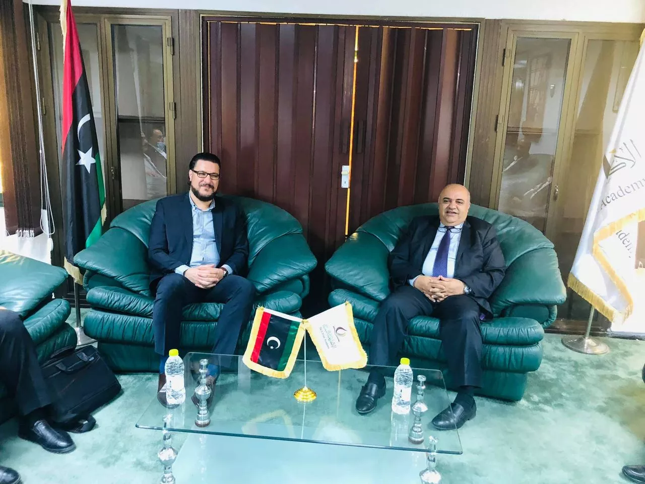 لقاء مشترك بين رئيس الأكاديمية الليبية للدراسات العليا و رئيس الهيئة الوطنية لمكافحة الفساد . زيارة السيد رئيس هيئة مكافحة الفساد