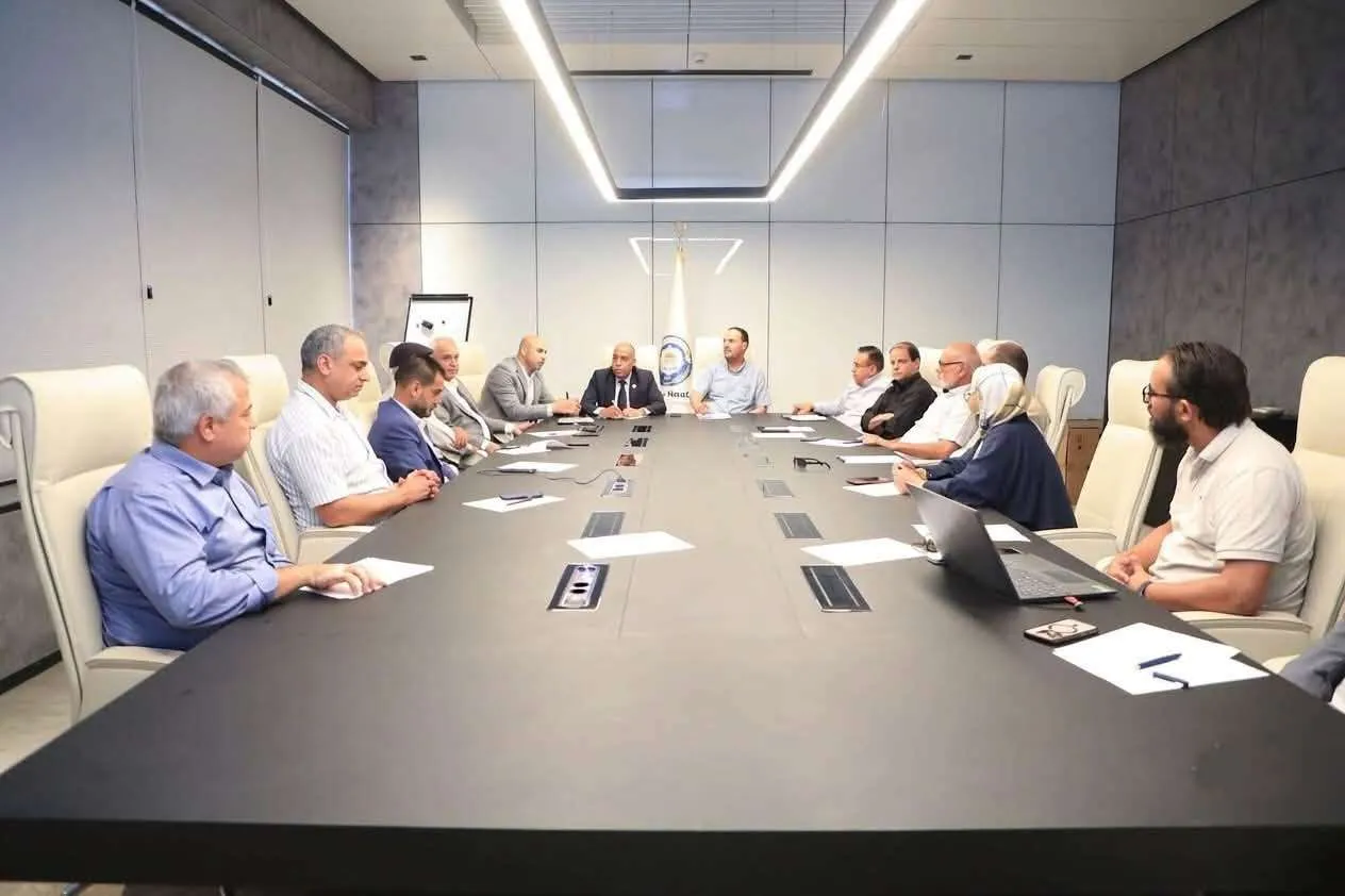 عضو هيئة تدريس بالأكاديمية الليبية يشارك في أعمال اللجنة العلمية للمؤتمر الحادي عشر للهندسة الإنشائية