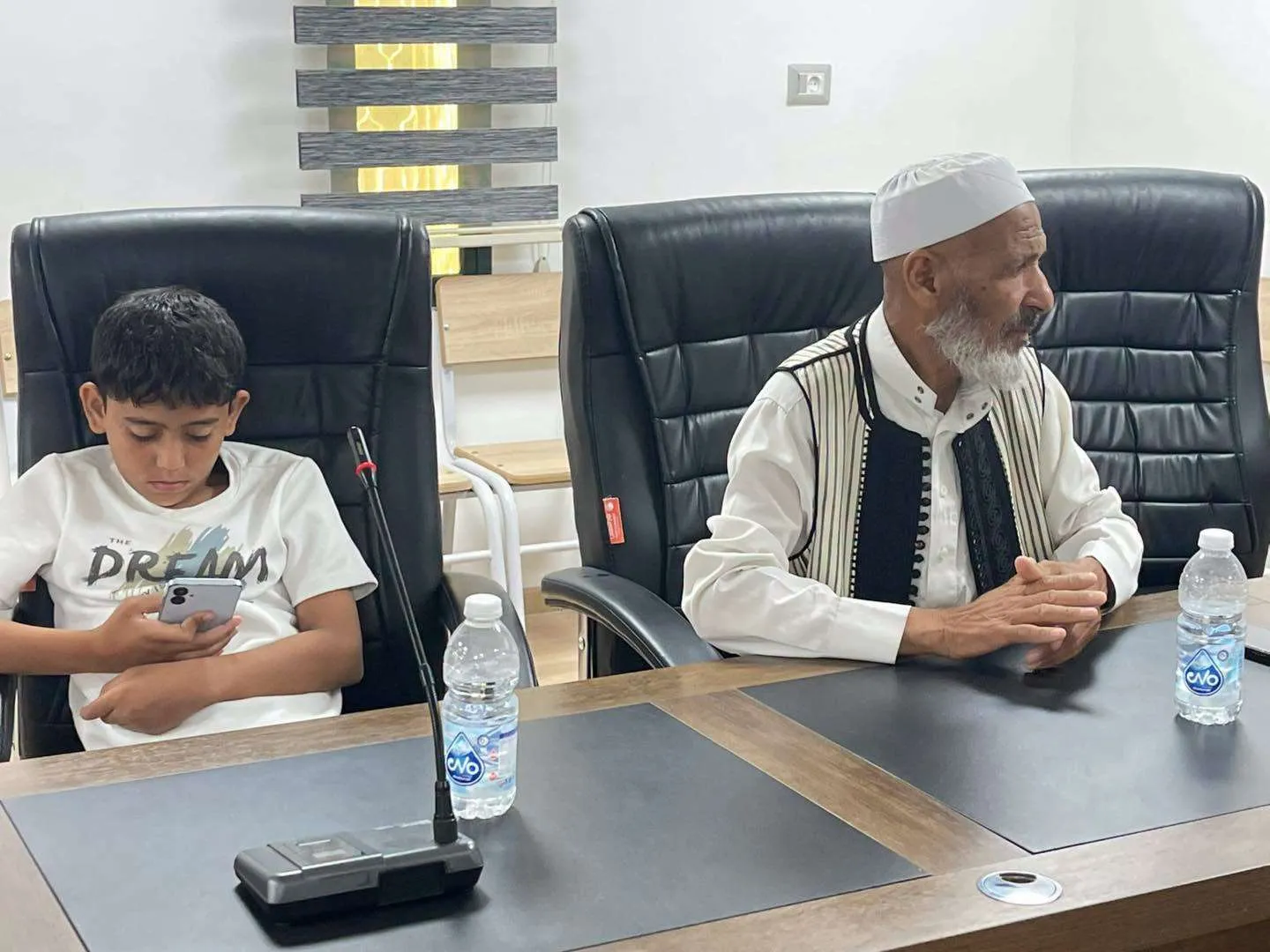 مدرسة الدراسات الاستراتيجية والدولية تُجيز رسالة الماجستير المعنونه بــ