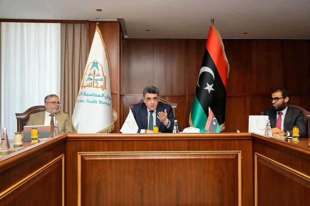 تعزيزًا للشراكة المؤسسية.. رئيس الأكاديمية الليبية يشارك في ورشة عمل حول إدارة المخاطر للرقابة على العقود  طرابلس | 30 يونيو 2026