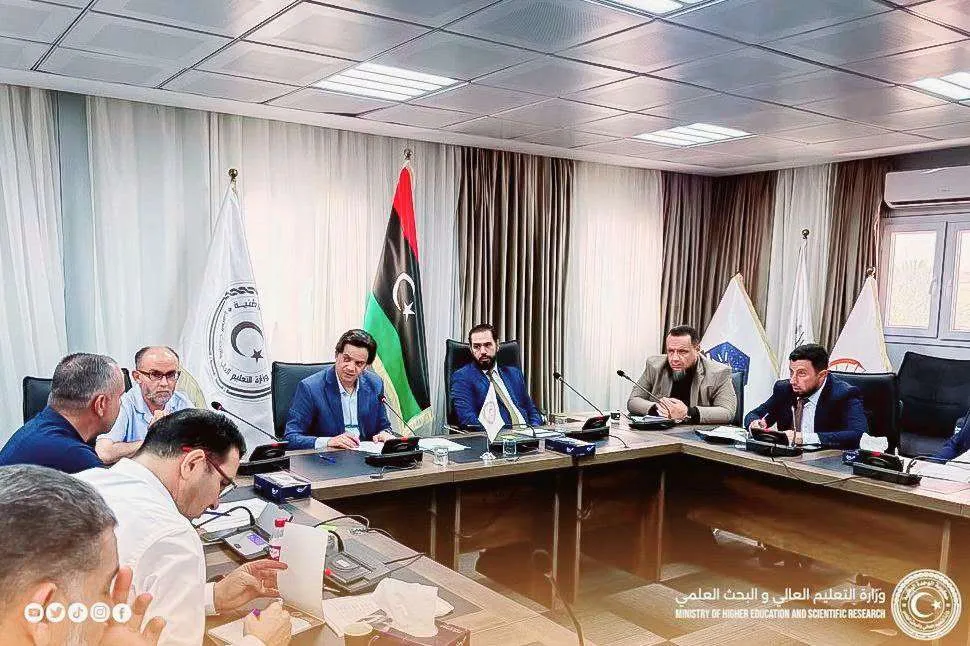 مشاركة مدير إدارة النشاط بالأكاديمية الليبية د.عبدالقادر البصباص
