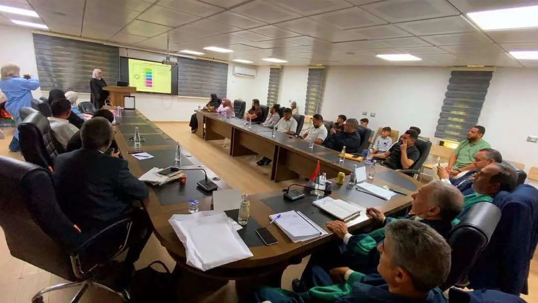 مدرسة الدراسات الاستراتيجية والدولية تُجيز رسالة الماجستير المعنونه بــ