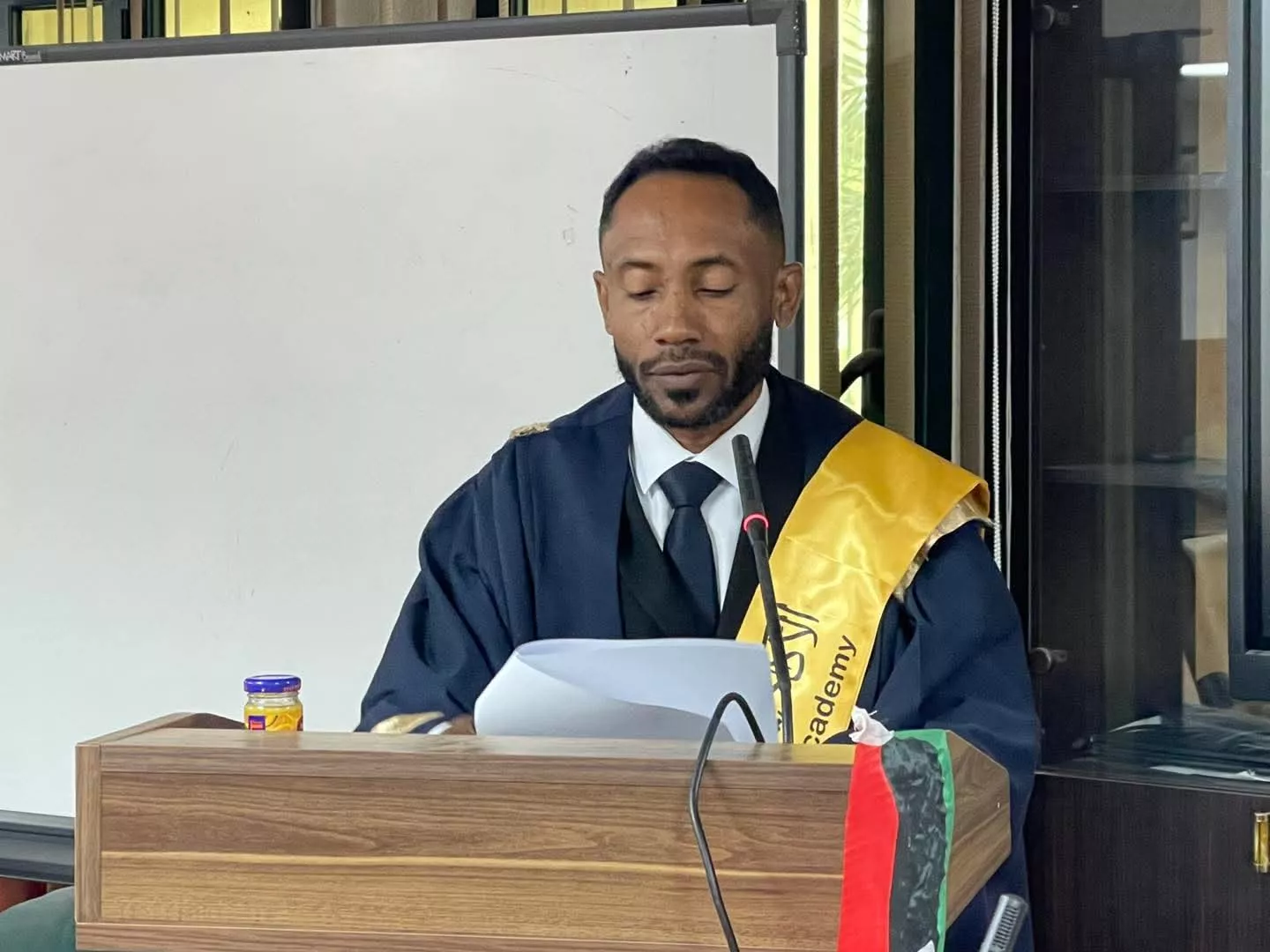 مناقشة رسالة ماجستير في القانون الدولي